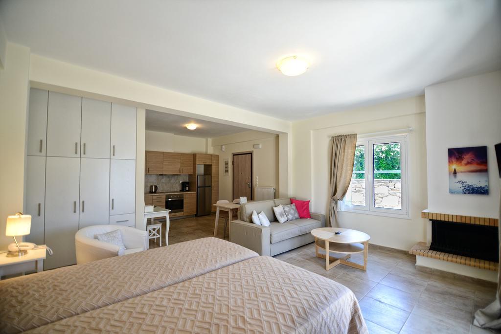 Appartement Peskesi Ikaria à Ágios Kírykos Extérieur photo