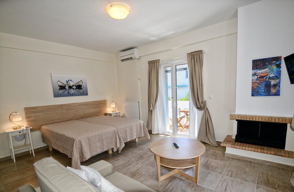 Appartement Peskesi Ikaria à Ágios Kírykos Extérieur photo