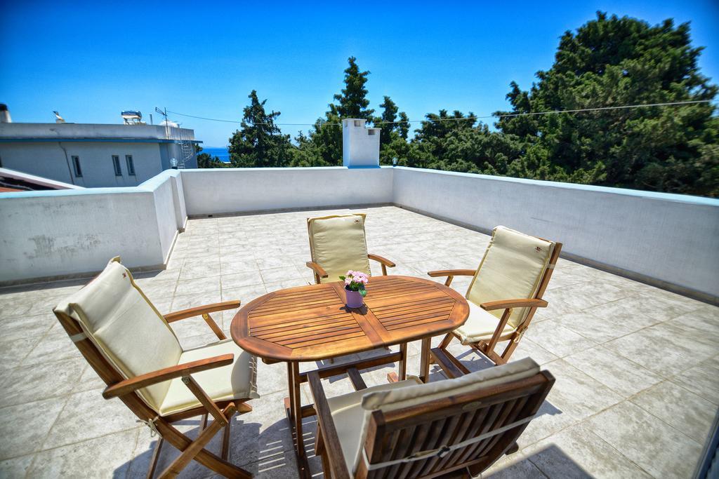 Appartement Peskesi Ikaria à Ágios Kírykos Extérieur photo