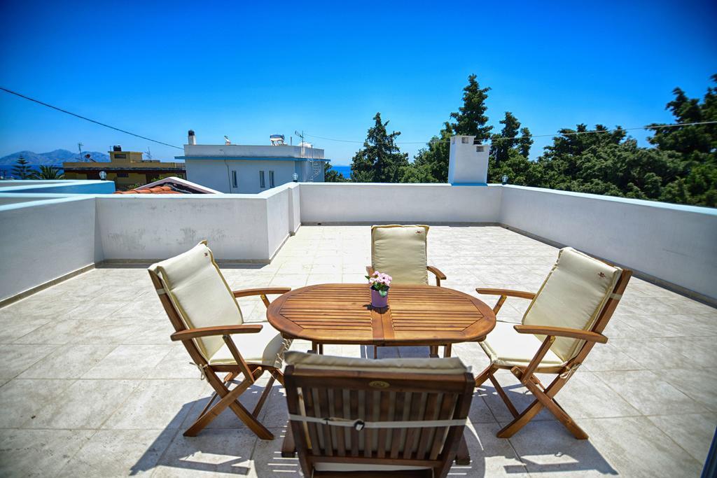 Appartement Peskesi Ikaria à Ágios Kírykos Extérieur photo