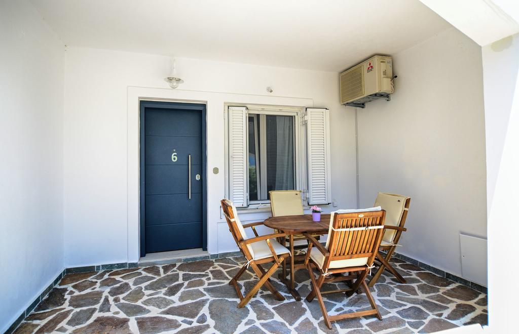 Appartement Peskesi Ikaria à Ágios Kírykos Extérieur photo