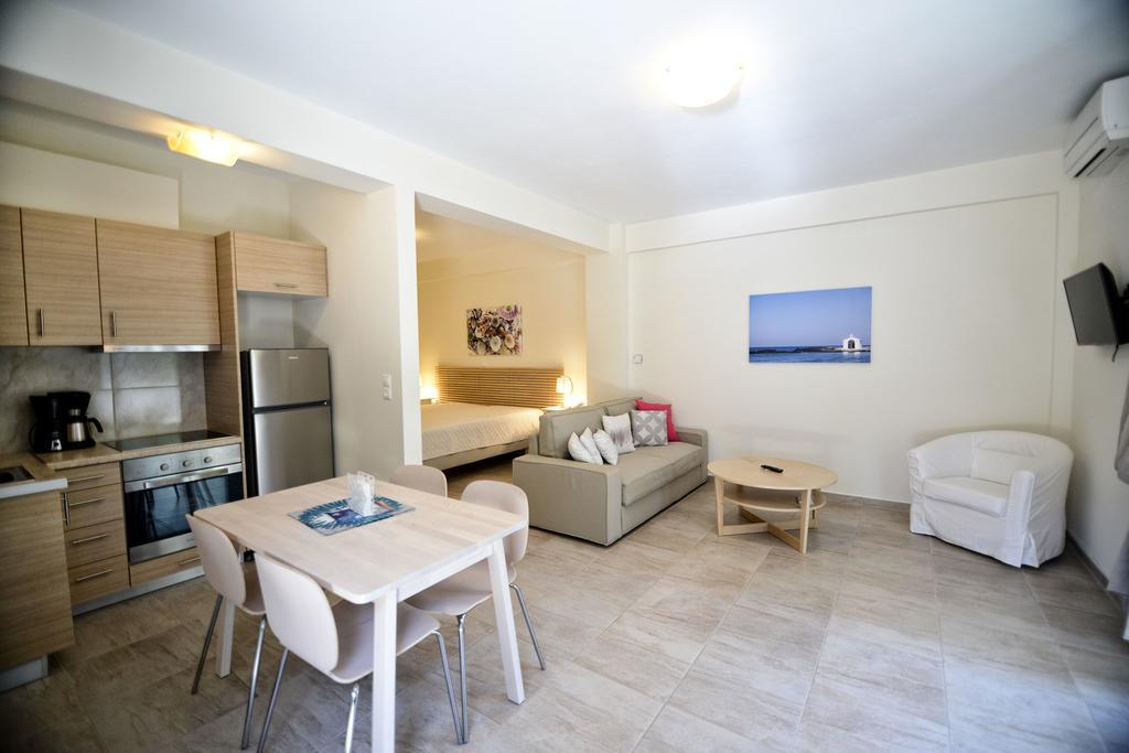 Appartement Peskesi Ikaria à Ágios Kírykos Extérieur photo