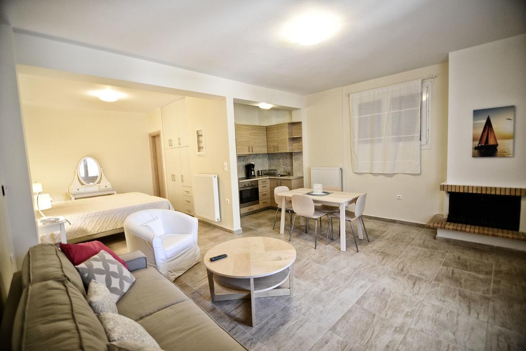 Appartement Peskesi Ikaria à Ágios Kírykos Extérieur photo