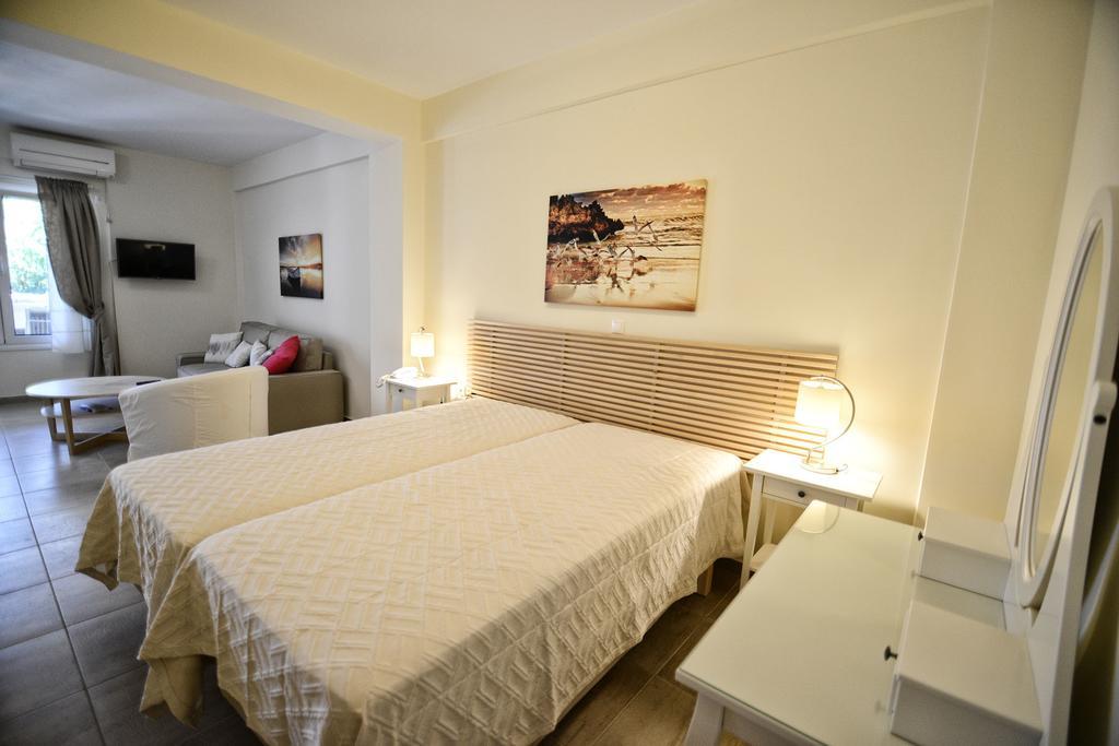 Appartement Peskesi Ikaria à Ágios Kírykos Extérieur photo